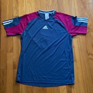 adidas tee-shirt